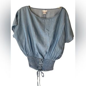 Venus Longboat Jean Shirt